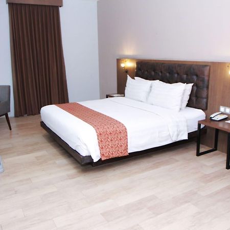 Grand Kangen Hotel Urip Sumoharjo Yogyakarta Luaran gambar