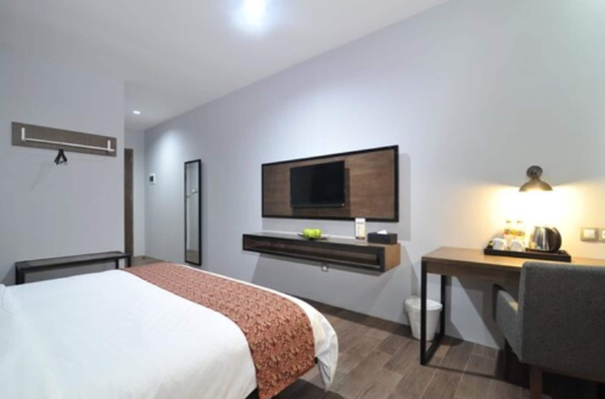 Grand Kangen Hotel Urip Sumoharjo Yogyakarta Luaran gambar