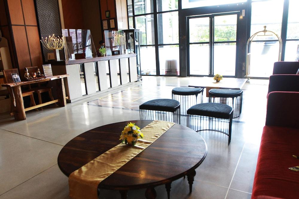 Grand Kangen Hotel Urip Sumoharjo Yogyakarta Luaran gambar