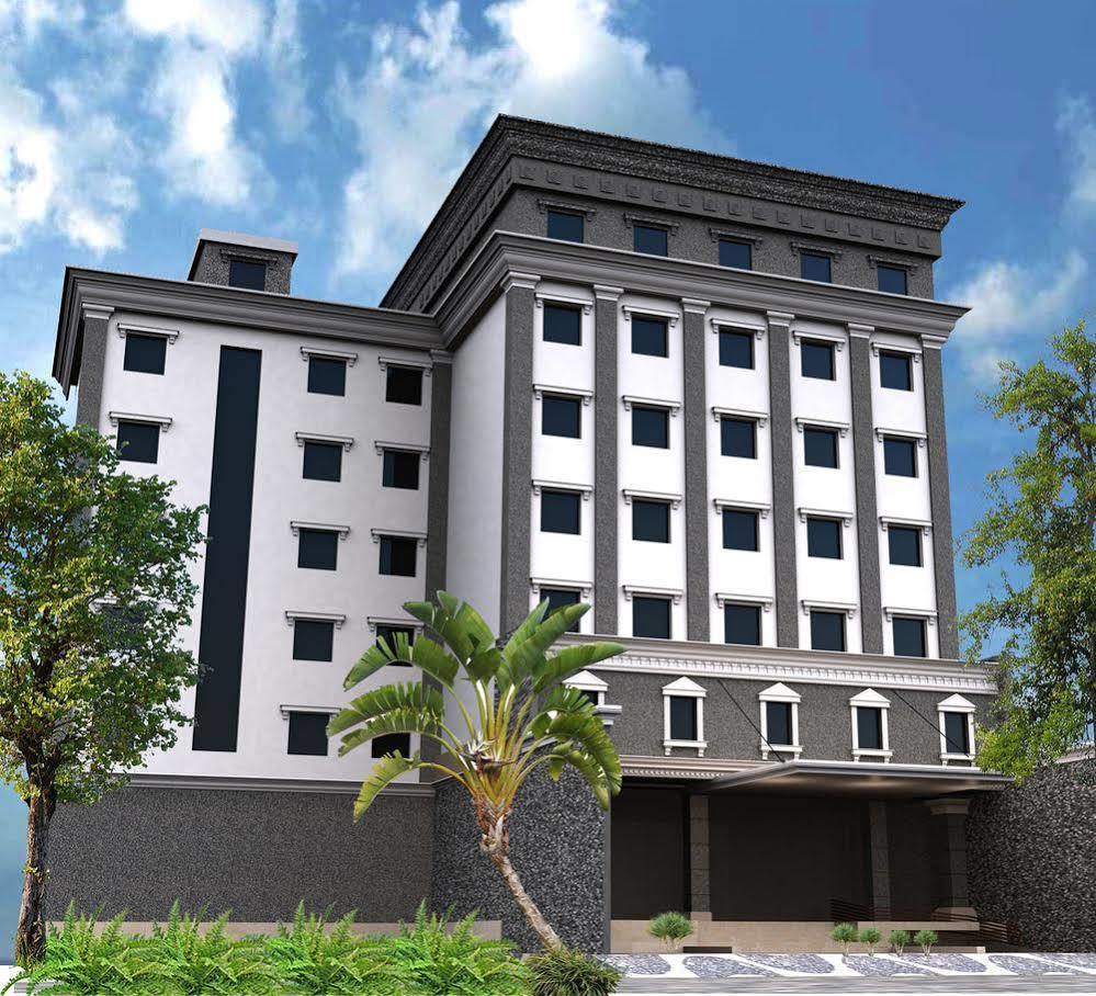 Grand Kangen Hotel Urip Sumoharjo Yogyakarta Luaran gambar