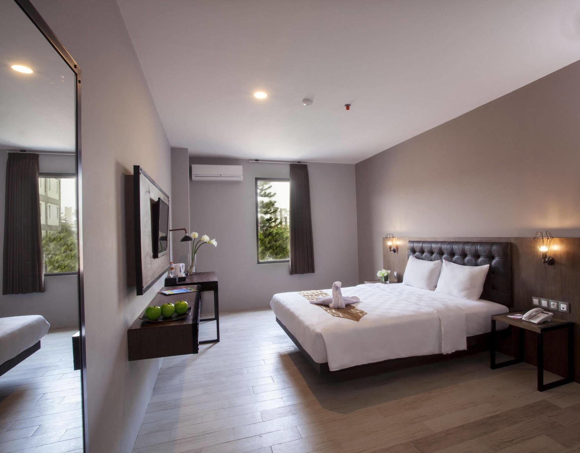 Grand Kangen Hotel Urip Sumoharjo Yogyakarta Luaran gambar
